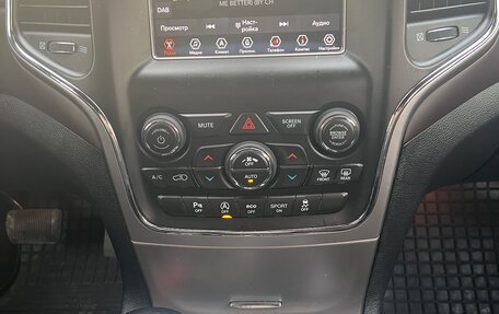 Jeep Grand Cherokee, 2019 год, 3 770 000 рублей, 14 фотография