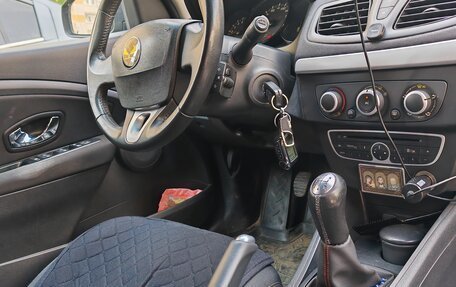 Renault Megane III, 2012 год, 850 000 рублей, 6 фотография