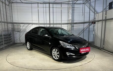 Hyundai Solaris II рестайлинг, 2015 год, 899 000 рублей, 3 фотография