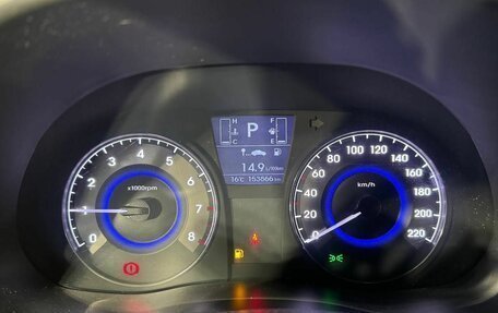 Hyundai Solaris II рестайлинг, 2015 год, 899 000 рублей, 14 фотография
