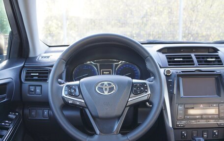 Toyota Camry, 2016 год, 1 850 000 рублей, 7 фотография
