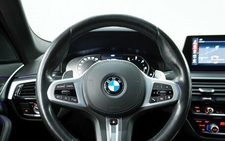 BMW 5 серия, 2020 год, 3 565 000 рублей, 10 фотография