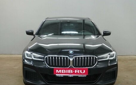 BMW 5 серия, 2020 год, 3 565 000 рублей, 2 фотография