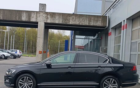 Volkswagen Passat B8 рестайлинг, 2017 год, 1 849 000 рублей, 5 фотография