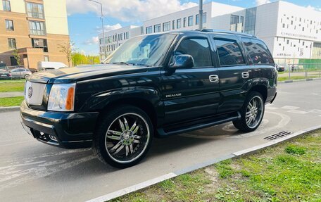 Cadillac Escalade II, 2001 год, 1 500 000 рублей, 3 фотография