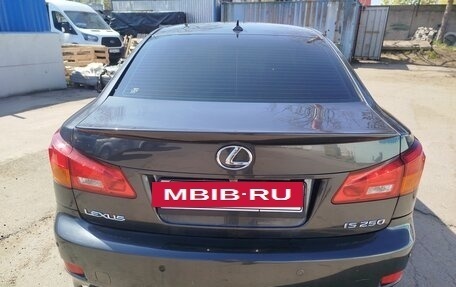 Lexus IS II рестайлинг 2, 2008 год, 1 300 000 рублей, 5 фотография