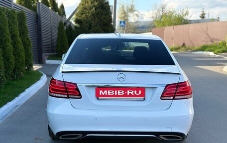 Mercedes-Benz E-Класс, 2015 год, 2 300 000 рублей, 5 фотография