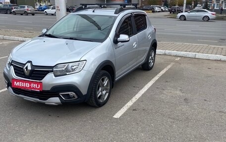 Renault Sandero II рестайлинг, 2020 год, 1 220 000 рублей, 2 фотография