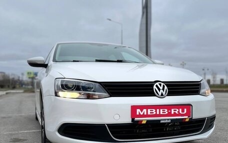 Volkswagen Jetta VI, 2012 год, 1 150 000 рублей, 4 фотография