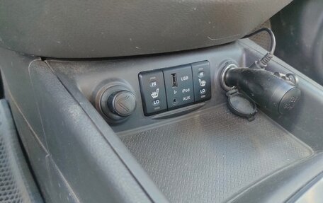 Hyundai Santa Fe III рестайлинг, 2010 год, 1 330 000 рублей, 16 фотография