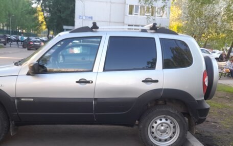 Chevrolet Niva I рестайлинг, 2016 год, 600 000 рублей, 3 фотография