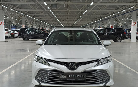 Toyota Camry, 2019 год, 2 849 000 рублей, 6 фотография