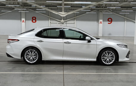 Toyota Camry, 2019 год, 2 849 000 рублей, 8 фотография