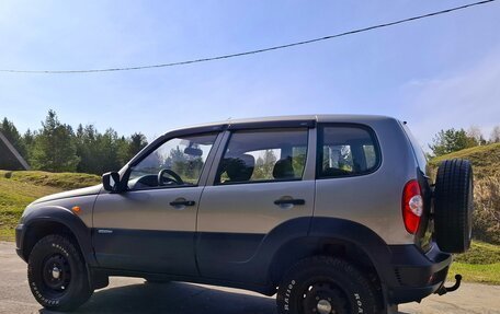 Chevrolet Niva I рестайлинг, 2010 год, 510 000 рублей, 12 фотография