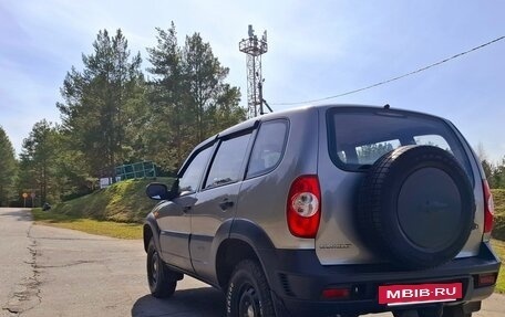 Chevrolet Niva I рестайлинг, 2010 год, 510 000 рублей, 9 фотография