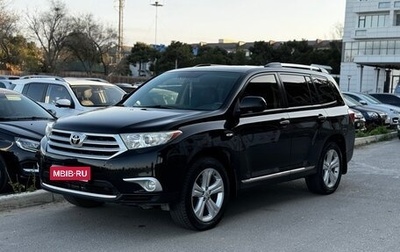 Toyota Highlander III, 2012 год, 1 990 000 рублей, 1 фотография