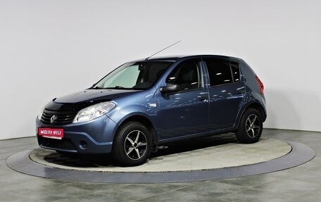 Renault Sandero I, 2013 год, 557 000 рублей, 1 фотография
