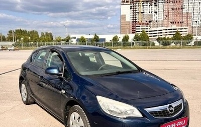 Opel Astra J, 2010 год, 750 000 рублей, 1 фотография