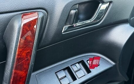 Toyota Highlander III, 2012 год, 1 990 000 рублей, 10 фотография