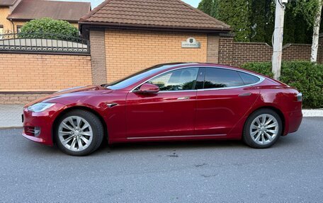 Tesla Model S I, 2017 год, 2 950 000 рублей, 10 фотография