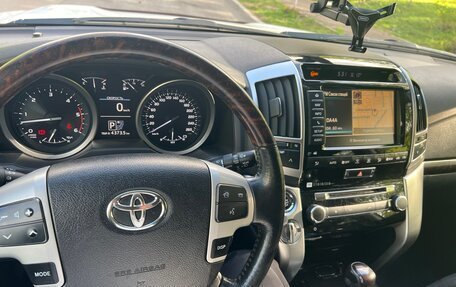 Toyota Land Cruiser 200, 2014 год, 4 450 000 рублей, 6 фотография