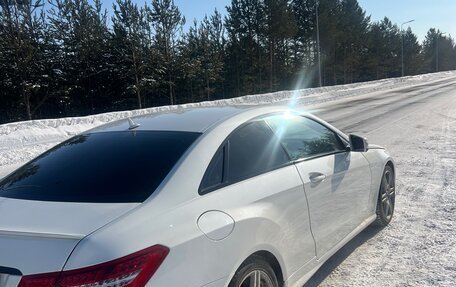Mercedes-Benz E-Класс, 2012 год, 1 800 000 рублей, 8 фотография