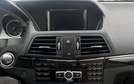 Mercedes-Benz E-Класс, 2012 год, 1 800 000 рублей, 7 фотография