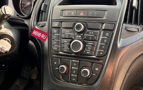 Opel Astra J, 2010 год, 750 000 рублей, 10 фотография