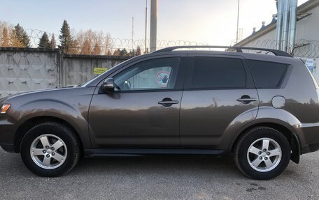 Mitsubishi Outlander III рестайлинг 3, 2012 год, 1 100 000 рублей, 5 фотография
