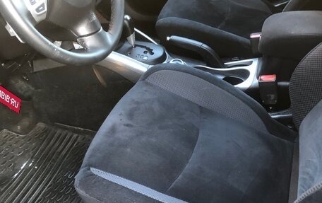 Mitsubishi Outlander III рестайлинг 3, 2012 год, 1 100 000 рублей, 13 фотография