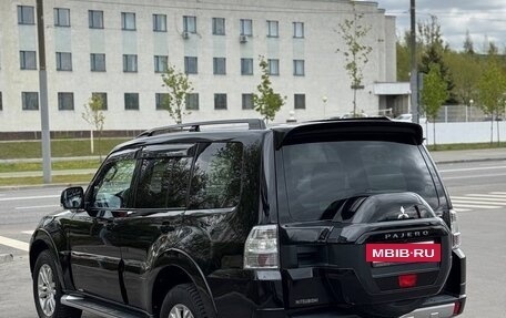 Mitsubishi Pajero IV, 2015 год, 2 240 000 рублей, 5 фотография