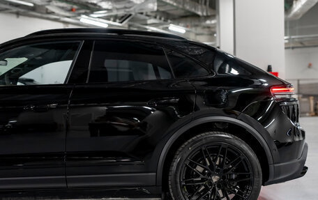 Porsche Macan, 2024 год, 24 990 000 рублей, 15 фотография