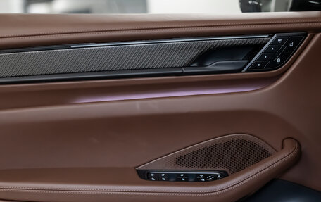 Porsche Macan, 2024 год, 24 990 000 рублей, 23 фотография