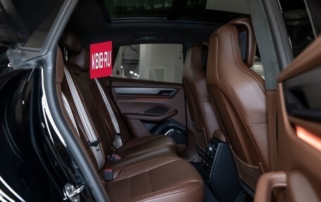 Porsche Macan, 2024 год, 24 990 000 рублей, 37 фотография