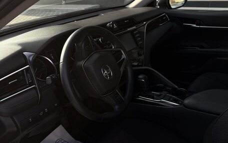 Toyota Camry, 2019 год, 3 000 000 рублей, 22 фотография