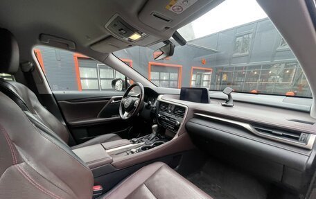 Lexus RX IV рестайлинг, 2018 год, 3 999 999 рублей, 4 фотография
