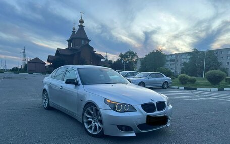 BMW 5 серия, 2004 год, 930 000 рублей, 1 фотография