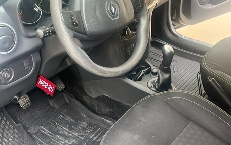 Renault Logan II, 2014 год, 800 000 рублей, 13 фотография