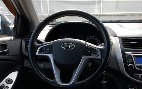 Hyundai Solaris II рестайлинг, 2011 год, 745 000 рублей, 6 фотография