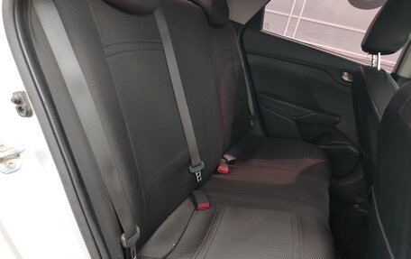 Hyundai Solaris II рестайлинг, 2017 год, 1 054 000 рублей, 14 фотография