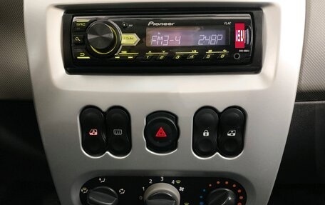 Renault Logan I, 2011 год, 550 000 рублей, 15 фотография