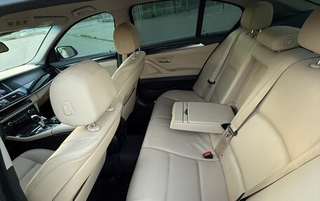 BMW 5 серия, 2015 год, 2 440 000 рублей, 10 фотография