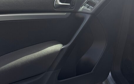 Volkswagen Tiguan I, 2013 год, 2 000 000 рублей, 28 фотография