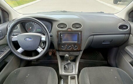 Ford Focus II рестайлинг, 2006 год, 430 000 рублей, 17 фотография