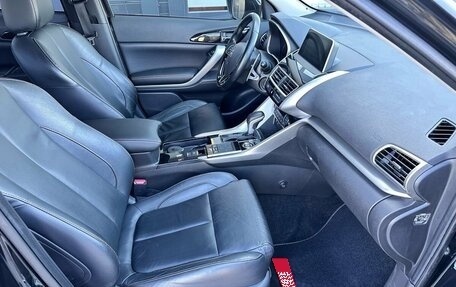 Mitsubishi Eclipse Cross, 2018 год, 1 870 000 рублей, 29 фотография