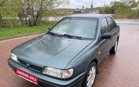 Nissan Sunny N14, 1993 год, 235 000 рублей, 1 фотография
