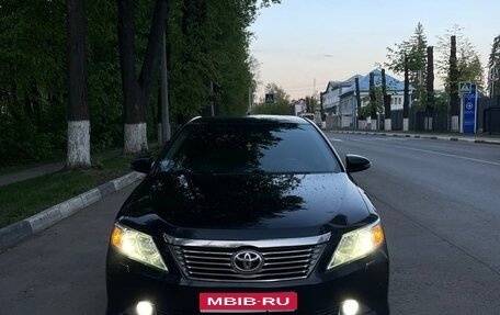 Toyota Camry, 2014 год, 1 800 000 рублей, 1 фотография