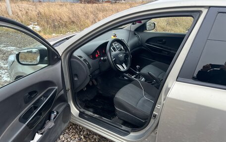 KIA cee'd I рестайлинг, 2011 год, 580 000 рублей, 9 фотография