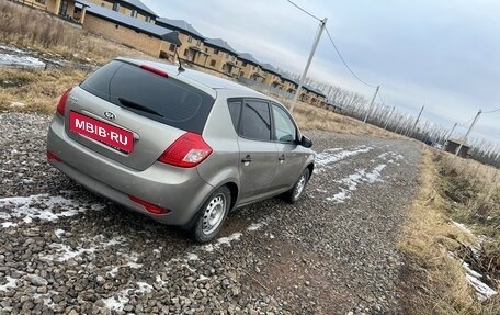 KIA cee'd I рестайлинг, 2011 год, 580 000 рублей, 6 фотография