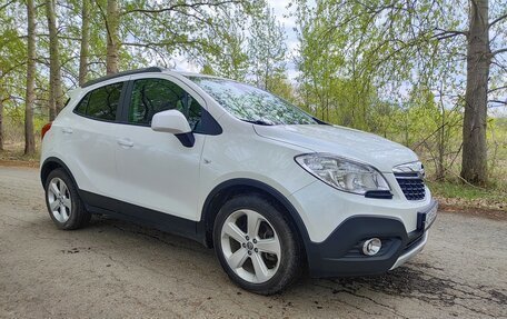 Opel Mokka I, 2013 год, 1 050 000 рублей, 2 фотография